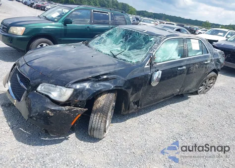 2018 Chrysler 300 Limited Awd from USA, damaged, VIN 2C3CCAKG0JH280217